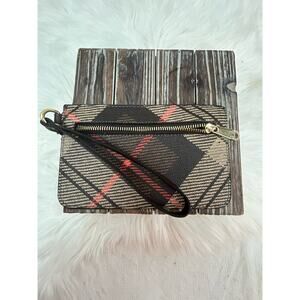 NWOT Wristlet Wallet Plaid